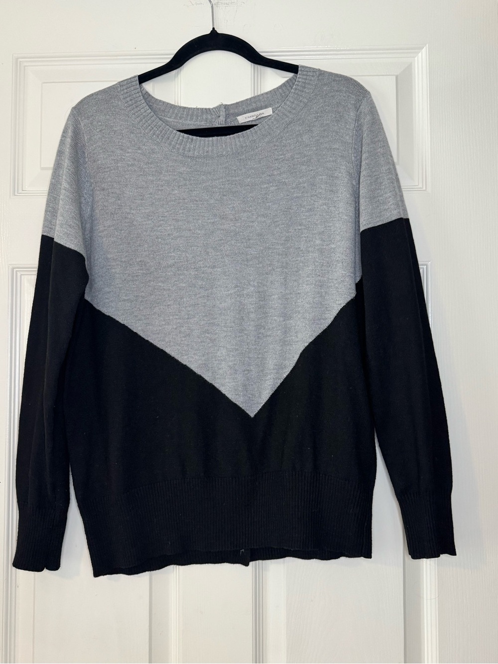 41 Hawthorn Gray and Black Chevron Crewneck Sweater